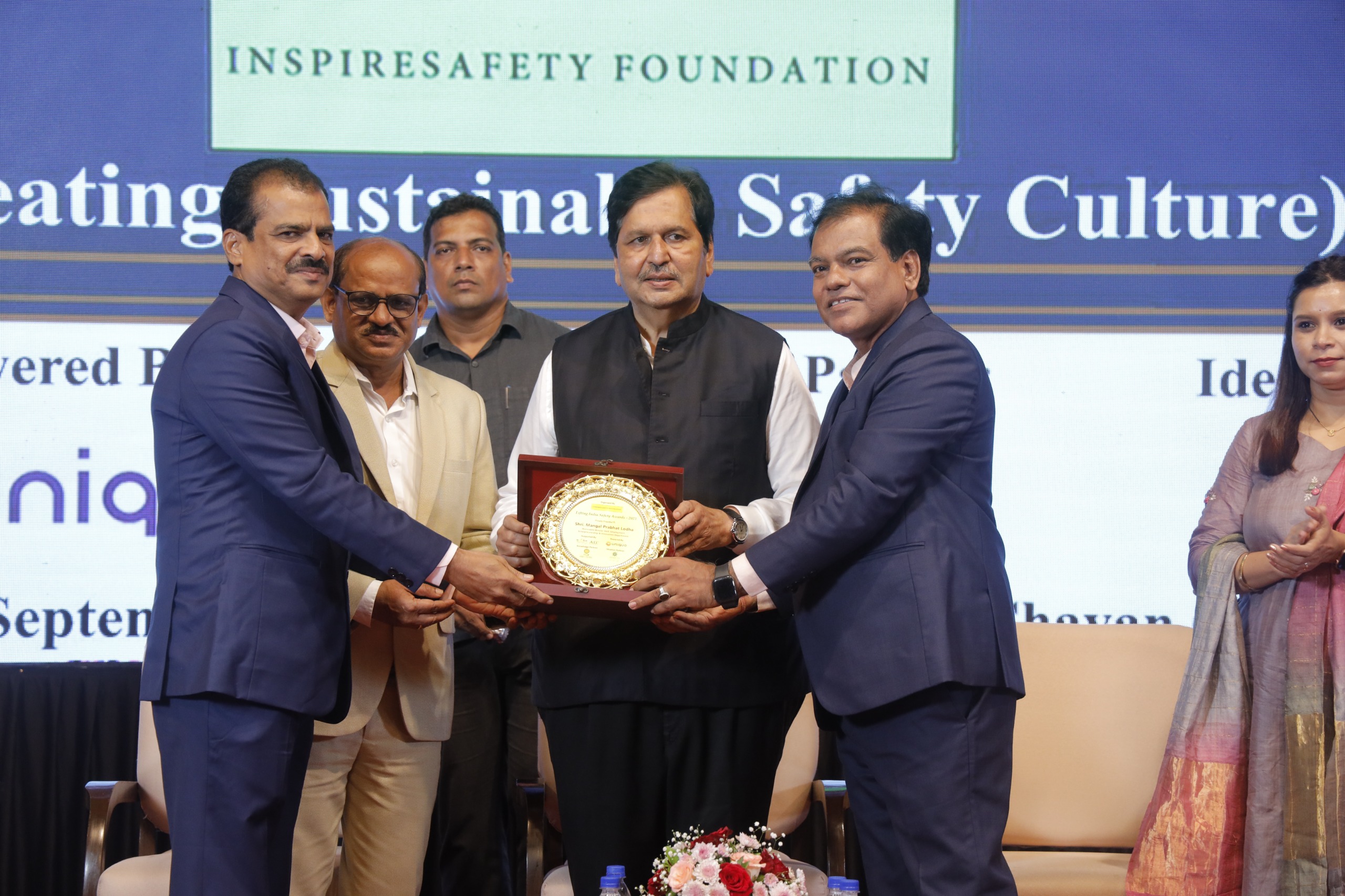 Safety professionals at LISA event